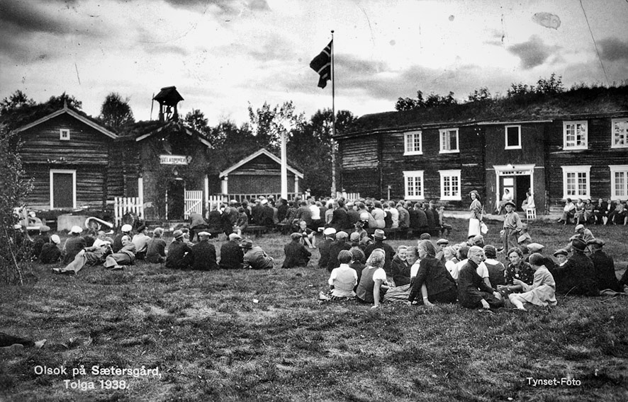 Postkort: Olsok på Sætersgård 1938. Tynset Foto.